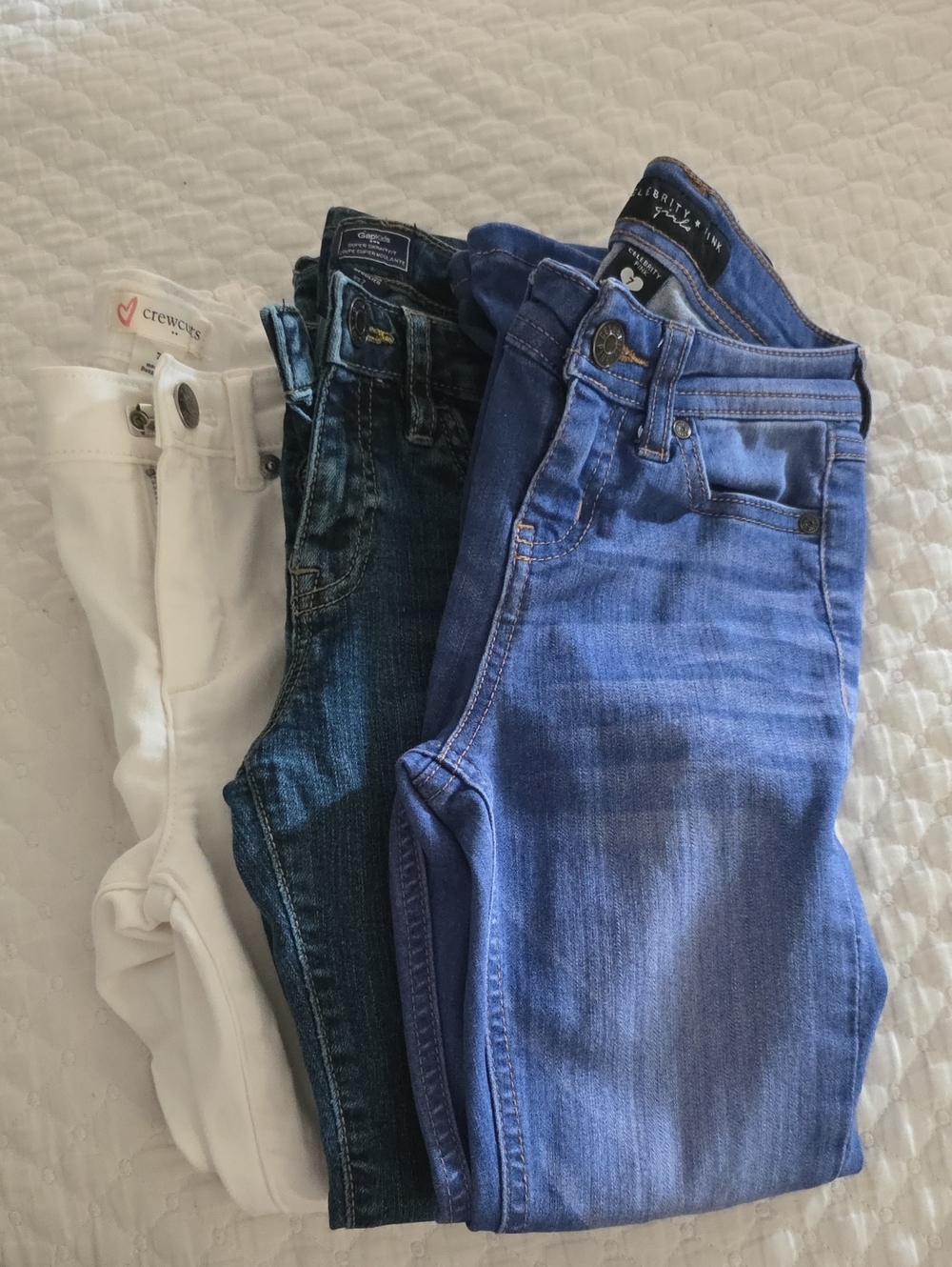 Crewcuts, Gap Kid’s High-Rise Jeans Skinny  White, Dark Blue, Medium Blue Size 7